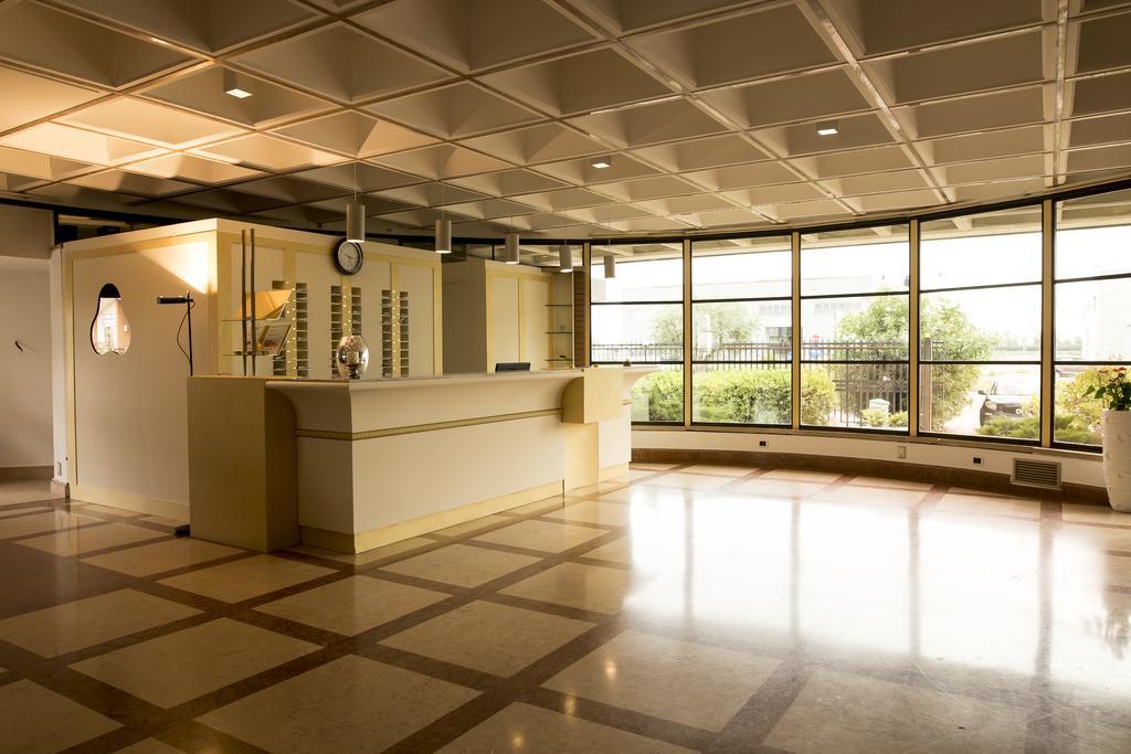 Hotel Cangrande Di Soave Exterior foto